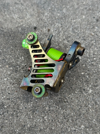Hollow spine trad liner